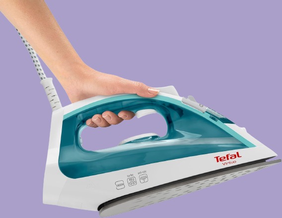 Інженери подбали про довговічність праски Tefal FV1710